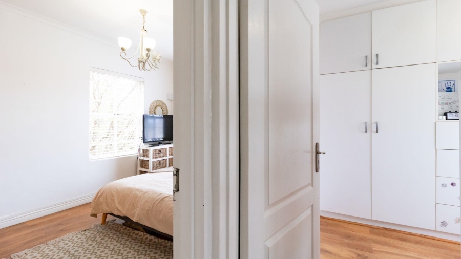 2 Bedroom Property for Sale in Wynberg Western Cape